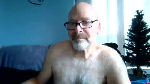 fun guy online show from July 28, 11:28 am