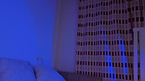 crybae0 online show from March 17, 9:09 pm