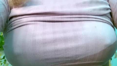 crysrus online show from April 30, 1:21 am
