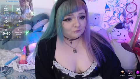   online show from December 4, 11:02 am