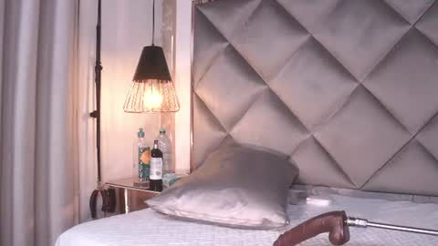 crystal_gilton online show from July 9, 7:18 pm