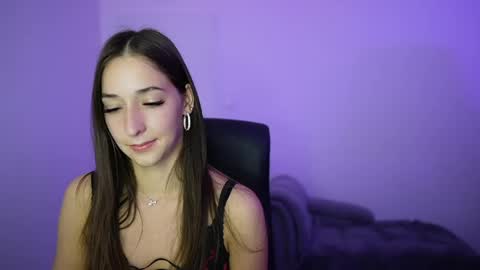 Crystalbrunette18 online show from May 15, 7:43 pm