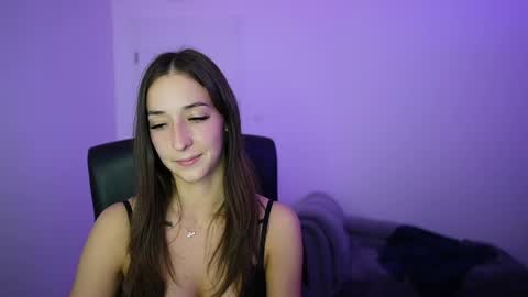 Crystalbrunette18 online show from May 14, 7:34 pm