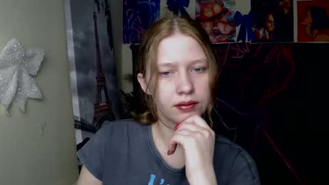 Stella online show from March 13, 7:44 am