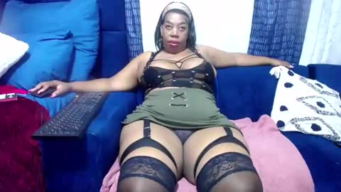 Snapshot of crystaljes chatting on February 26, 12:52 am crystaljes online show from February 26, 12:52 am