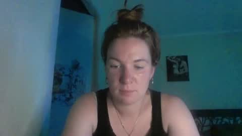 crystalvelvet online show from June 17, 3:39 pm