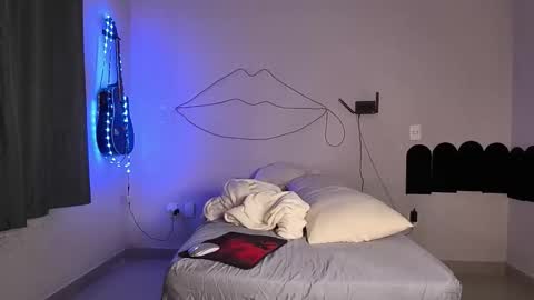 cshunderlick online show from March 11, 2:03 am