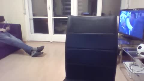 csikar1 online show from November 12, 3:47 pm