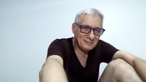 BIG UNCUT HARD COCK online show from April 23, 8:00 am
