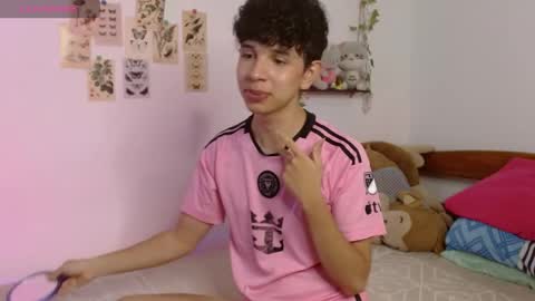 Cuddly online show from June 2, 7:21 am