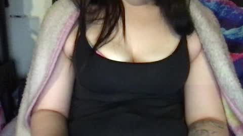 Snapshot of cum4angela chatting on January 8, 12:17 am Angela online show from January 8, 12:17 am