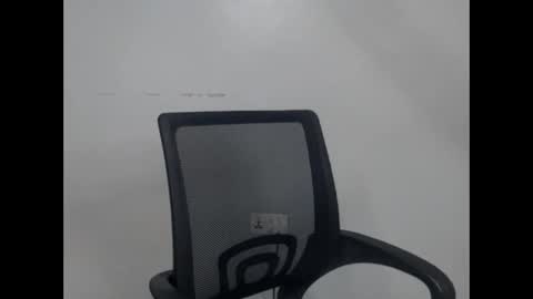 sophie online show from November 15, 8:05 am