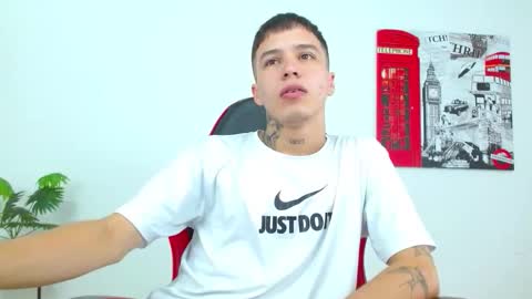 cumandres online show from March 2, 3:19 pm