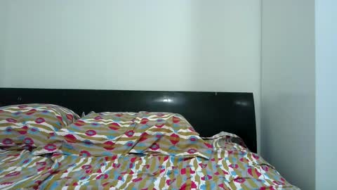 Cumms Cam online show from February 16, 12:43 pm
