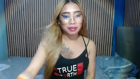 cummloverxx online show from March 4, 12:07 am