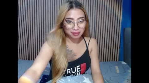 cummloverxx online show from March 4, 3:44 am