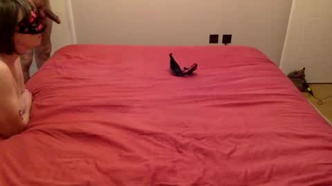 cumonherguys online show from November 5, 8:27 am