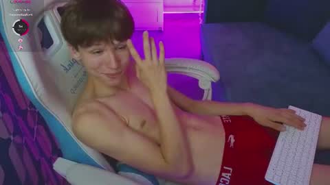 cumte_boy online show from July 19, 1:41 am