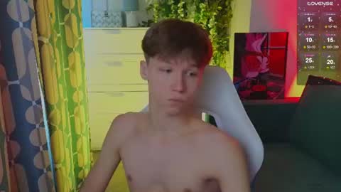 cumte_boy online show from June 25, 1:24 am
