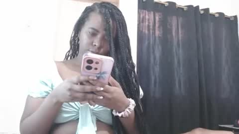 dominic and julieta... independent models online show from July 7, 11:47 am