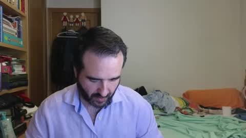 curiosillo1983 online show from July 16, 6:22 pm