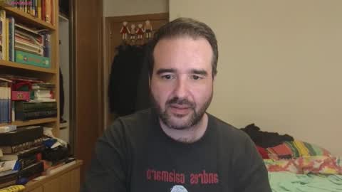 curiosillo1983 online show from September 29, 5:34 pm