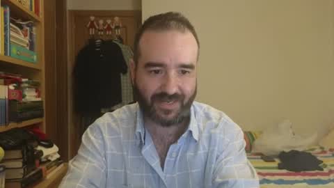curiosillo1983 online show from July 25, 5:38 am