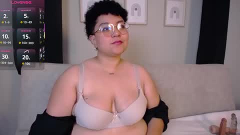 Bruna  online show from July 18, 10:56 pm