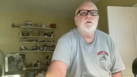 Snapshot of curo69 chatting on January 2, 3:40 pm ALAN online show from January 2, 3:40 pm