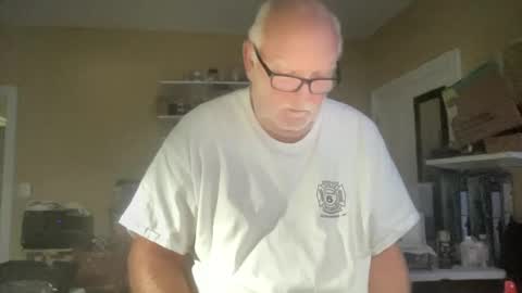 Snapshot of curo69 chatting on September 22, 9:19 pm ALAN online show from September 22, 9:19 pm