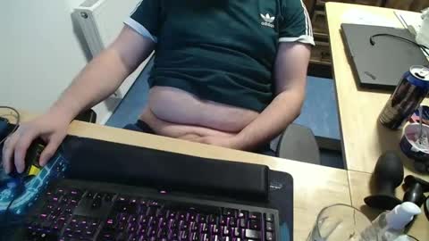 currycake online show from March 14, 8:24 pm