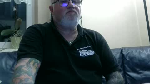 curtus14 online show from March 14, 11:42 pm