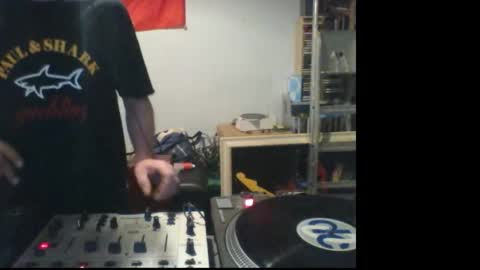 curvelover1977 online show from January 17, 1:26 am