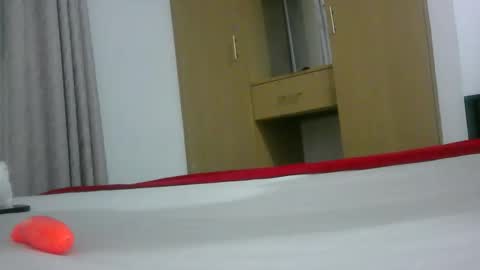 curvtha online show from January 13, 6:48 pm