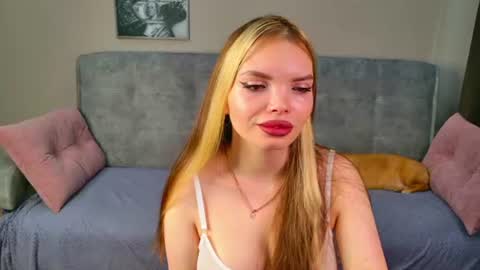 Sammy online show from August 4, 1:12 am