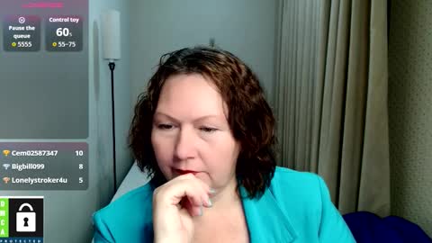 Snapshot of curvy_girlz chatting on September 11, 5:25 pm curvy_girlz online show from September 11, 5:25 pm