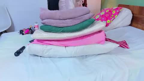 Danna online show from June 11, 12:32 am