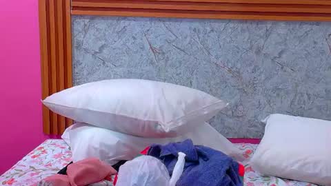 curvyhomebebe online show from July 12, 11:57 am