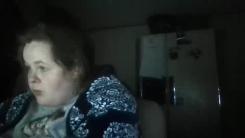 dahlia -kim online show from May 3, 2:28 am