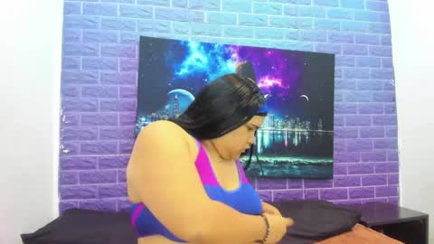Danna online show from April 29, 11:15 am