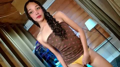BBY CURLYHANNA online show from July 24, 11:07 am