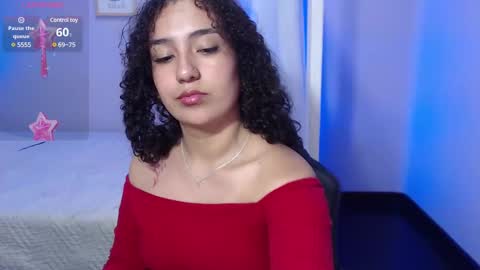 cute__kelly_ online show from March 7, 8:56 am