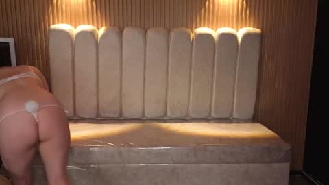 cute_angel_1 online show from December 4, 12:49 pm