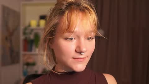 Coco online show from November 25, 8:51 pm