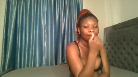 Snapshot of cute_daniellah chatting on October 21, 8:52 am Danillah online show from October 21, 8:52 am