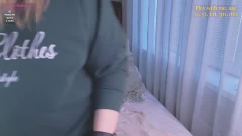 Everyday stream in the same time online show from April 27, 1:36 am