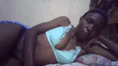 cute_divah4 online show from November 19, 3:06 am