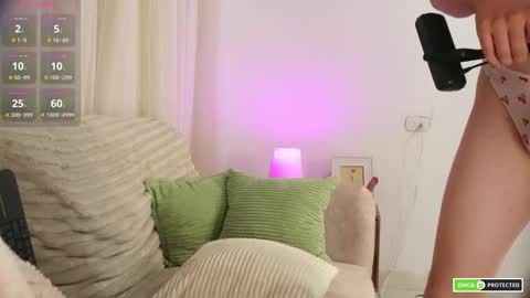 You Erelis  online show from October 11, 4:06 am