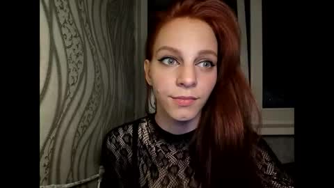 cute_foxis online show from May 18, 8:48 pm