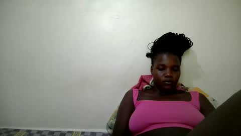 Snapshot of cute_heaven chatting on October 9, 9:04 am cute_heaven online show from October 9, 9:04 am